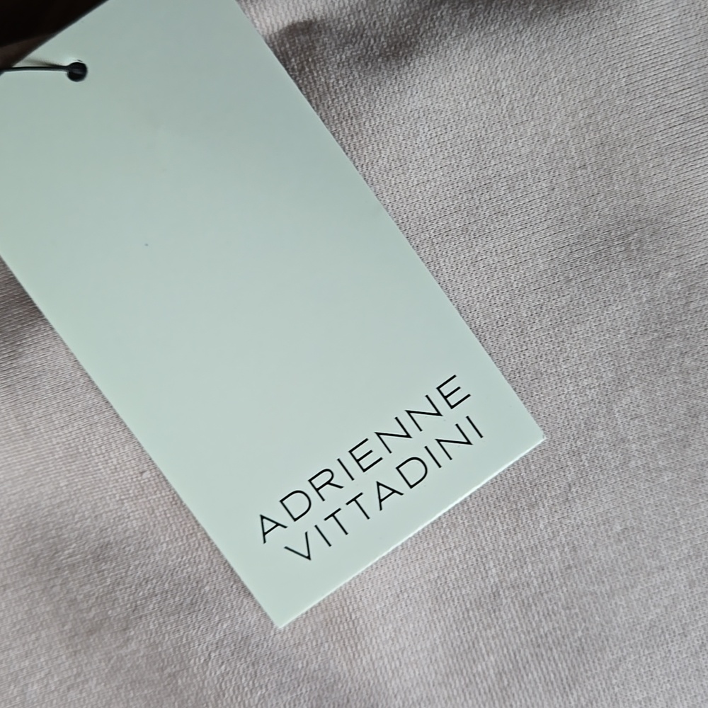 NEW Adrienne Vittadini Small Beige Tank Top with Black Trim - Picture 4 of 6